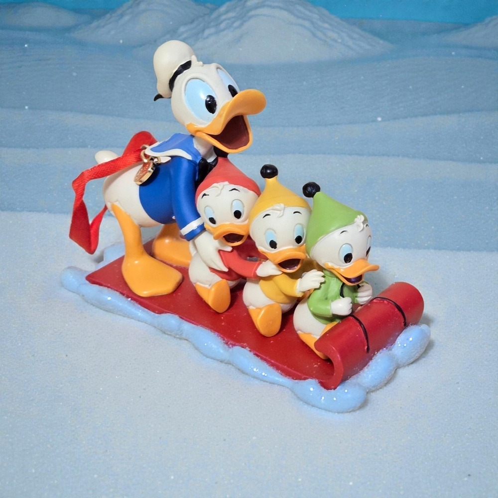 Disney Sketchbook Ornament  Donald Duck & Nephews Sledding  NOB New